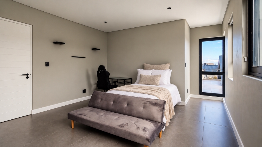 4 Bedroom Property for Sale in Sitari Country Estate Western Cape